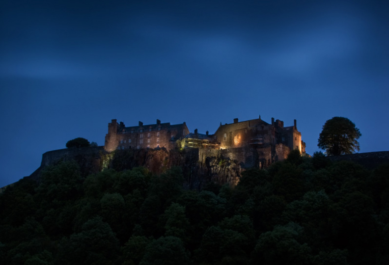 Stirling Castle Dawn 800